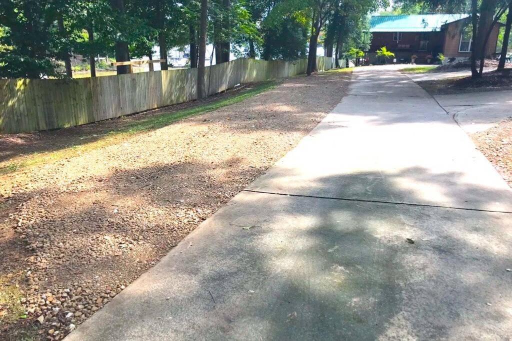 Belmont Nc Riverfront 2-Bedroom Garden Suite Charlotte Bagian luar foto
